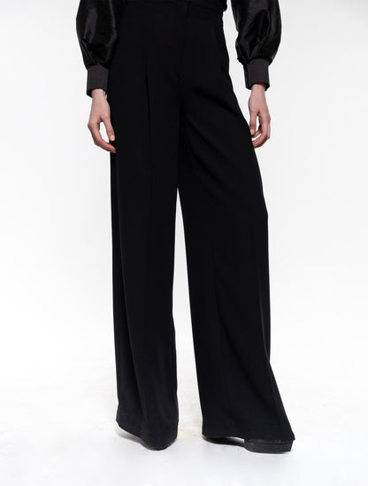 Black Wide-leg Pleated Pants